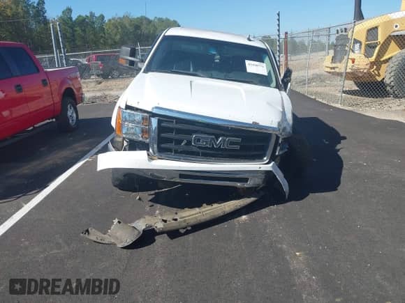 2009 GMC Sierra 1500 SLE с VIN 3GTEK23359G101156, выставлен на аукционе IAAI как лот 43410771 с пробегом 214 283 миль миль и . История ставок и продаж доступна на DreamBid. Изображение 13.