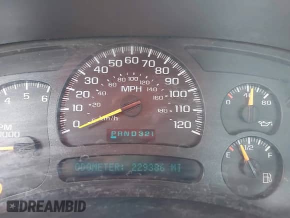 2005 Chevrolet Silverado 1500 LS with VIN 2GCEC19V351168700, listed as a IAAI auction lot 42018925 with 229,386 mi miles and . Bid and sale history available at DreamBid. Image 7.