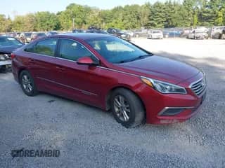 2016 Hyundai Sonata SE с VIN 5NPE24AF7GH390215, выставлен на аукционе IAAI как лот 42950202 с пробегом 161 362 миль миль и . История ставок и продаж доступна на DreamBid. Изображение 1.