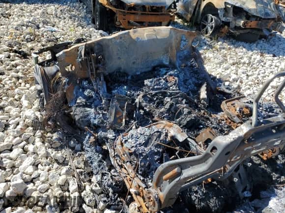 2024 Ford F-150 Lariat с VIN 1FTFW5L8XRFB80895, выставлен на аукционе Copart как лот 82147135 с пробегом Не указан миль и На запчасти • Non repairable. История ставок и продаж доступна на DreamBid. Изображение 8.