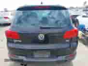 2017 Volkswagen Tiguan Wolfsburg Edition с VIN WVGRV7AX2HK005905, выставлен на аукционе IAAI как лот 42053590 с пробегом 94 864 миль миль и . История ставок и продаж доступна на DreamBid. Изображение 16.