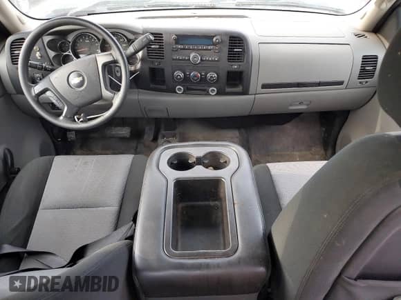 2009 Chevrolet Silverado 3500 с VIN 1GCHK79K69E150981, выставлен на аукционе Copart как лот 67400044 с пробегом 102 338 миль миль и Списание • Salvage title. История ставок и продаж доступна на DreamBid. Изображение 8.