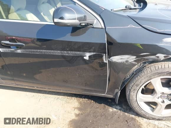 2012 Volvo S60 T5 с VIN YV1622FS6C2126357, выставлен на аукционе IAAI как лот 42411014 с пробегом 118 559 миль миль и . История ставок и продаж доступна на DreamBid. Изображение 12.