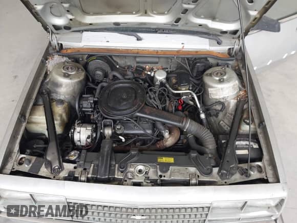 1984 Chevrolet Celebrity с VIN 1G1AW19X0EG195324, выставлен на аукционе IAAI как лот 42896901 с пробегом 91 614 миль миль и . История ставок и продаж доступна на DreamBid. Изображение 10.