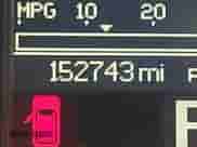 2013 Dodge Durango R/T z VIN 1C4SDJCT1DC654454, wystawiony jako IAAI lot #43507837 z przebiegiem 152 743 mil mil oraz . Historia ofert i sprzedaży dostępna na DreamBid. Obrazek 16.