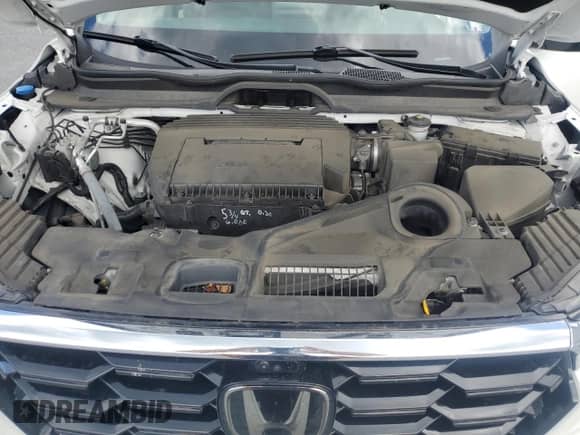 2024 Honda Pilot Elite with VIN 5FNYG1H85RB031712, listed as a Copart auction lot 70339915 with 47,356 mi miles and Salvage title. Bid and sale history available at DreamBid. Image 12.