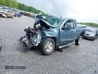 2010 Chevrolet Silverado 2500HD LT с VIN 1GC5KXBG5AZ188062, выставлен на аукционе IAAI как лот 42256007 с пробегом Не указан миль и . История ставок и продаж доступна на DreamBid. Изображение 2.