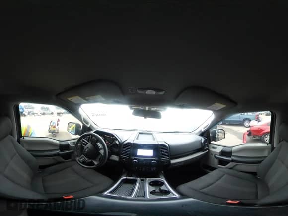 2018 Ford F-150 XL with VIN 1FTEW1CPXJKF05181, listed as a IAAI auction lot 42433178 with 97,101 mi miles and . Bid and sale history available at DreamBid. Image 20.