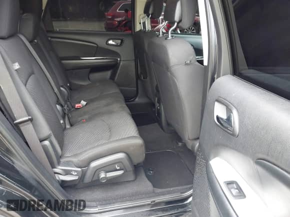 2018 Dodge Journey SXT с VIN 3C4PDCBB2JT277465, выставлен на аукционе IAAI как лот 42930704 с пробегом 121 982 миль миль и . История ставок и продаж доступна на DreamBid. Изображение 8.