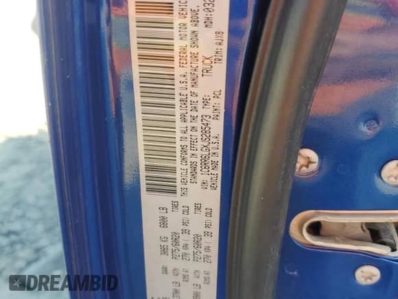 2018 Ram 1500 Big Horn z VIN 1C6RR6LGXJS285473, wystawiony jako Copart lot #69816335 z przebiegiem 140 898 mil mil oraz Szkoda całkowita • Salvage title. Historia ofert i sprzedaży dostępna na DreamBid. Obrazek 12.