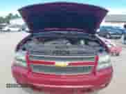 2010 Chevrolet Tahoe LTZ z VIN 1GNUKCE00AR157053, wystawiony jako IAAI lot #43245994 z przebiegiem 143 263 mil mil oraz . Historia ofert i sprzedaży dostępna na DreamBid. Obrazek 10.