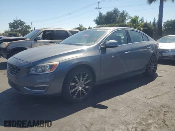 2018 Volvo S60 Inscription с VIN LYV402HK5JB164741, выставлен на аукционе Copart как лот 70395625 с пробегом 106 022 миль миль и Списание • Salvage title. История ставок и продаж доступна на DreamBid. Изображение 1.