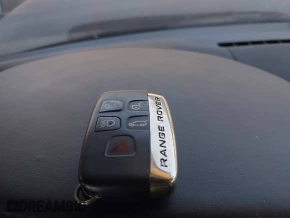 2013 Land Rover Range Rover Sport HSE Lux z VIN SALSK2D43DA778331, wystawiony jako IAAI lot #42554459 z przebiegiem 172 249 mil mil oraz . Historia ofert i sprzedaży dostępna na DreamBid. Obrazek 11.