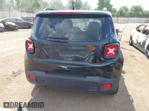 2017 Jeep Renegade Latitude с VIN ZACCJABB6HPG67093, выставлен на аукционе IAAI как лот 42717078 с пробегом 107 655 миль миль и . История ставок и продаж доступна на DreamBid. Изображение 17.