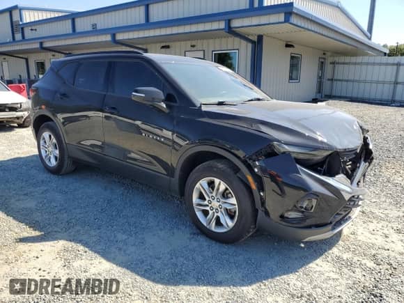 2019 Chevrolet Blazer z VIN 3GNKBBRA4KS683513, wystawiony jako Copart lot #70683365 z przebiegiem 42 685 mil mil oraz Szkoda całkowita • Salvage title. Historia ofert i sprzedaży dostępna na DreamBid. Obrazek 4.