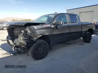 2020 Chevrolet Silverado 1500 LT Trail Boss z VIN 1GCPYFEL3LZ328168, wystawiony jako Copart lot #58233895 z przebiegiem 47 737 mil mil oraz Szkoda całkowita • Salvage title. Historia ofert i sprzedaży dostępna na DreamBid. Obrazek 1.