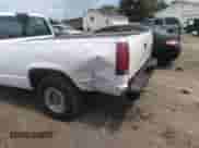 1994 Chevrolet Silverado 2500 с VIN 1GCFC24K4RE180527, выставлен на аукционе IAAI как лот 42071950 с пробегом 278 167 миль миль и . История ставок и продаж доступна на DreamBid. Изображение 6.