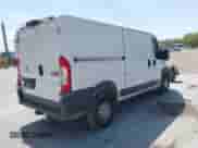 2015 Ram ProMaster Cargo с VIN 3C6TRVAGXFE507734, выставлен на аукционе IAAI как лот 42104593 с пробегом 174 035 миль миль и . История ставок и продаж доступна на DreamBid. Изображение 4.