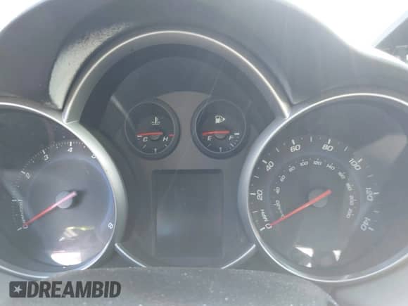 2014 Chevrolet Cruze 1LT с VIN 1G1PC5SB3E7423244, выставлен на аукционе IAAI как лот 43423353 с пробегом Не указан миль и . История ставок и продаж доступна на DreamBid. Изображение 7.