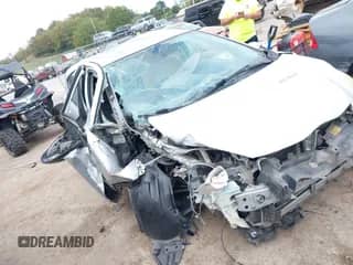 2012 Toyota Prius Two с VIN JTDKDTB38C1525716, выставлен на аукционе IAAI как лот 43239447 с пробегом 364 906 миль миль и . История ставок и продаж доступна на DreamBid. Изображение 1.