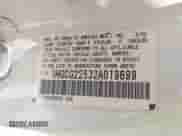 2002 Honda Accord EX with VIN 1HGCG22532A019699, listed as a IAAI auction lot 42916711 with 174,321 mi miles and . Bid and sale history available at DreamBid. Image 9.