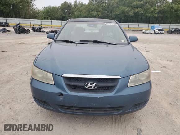 2007 Hyundai Sonata GLS with VIN 5NPET46C37H256121, listed as a Copart auction lot 84887235 with 202,008 mi miles and Salvage title. Bid and sale history available at DreamBid. Image 5.