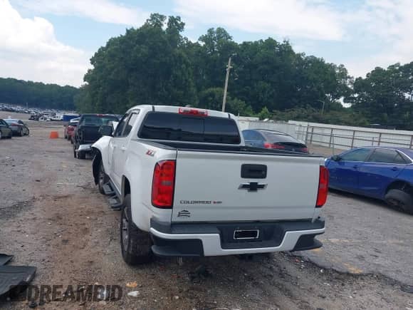 2017 Chevrolet Colorado 4WD Z71 with VIN 1GCGTDEN5H1310510, listed as a IAAI auction lot 43047285 with 121,766 mi miles and . Bid and sale history available at DreamBid. Image 3.
