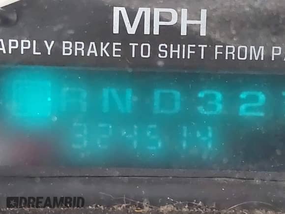 2002 Chevrolet Silverado 1500 LS with VIN 2GCEC19T221106229, listed as a IAAI auction lot 42352463 with 324,514 mi miles and . Bid and sale history available at DreamBid. Image 7.