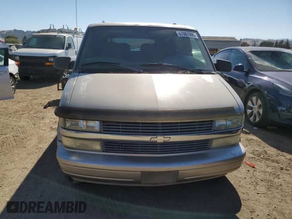2002 Chevrolet Astro с VIN 1GNDM19X02B107852, выставлен на аукционе Copart как лот 67067095 с пробегом 225 614 миль миль и Списание • Salvage title. История ставок и продаж доступна на DreamBid. Изображение 5.