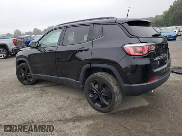 2020 Jeep Compass Altitude с VIN 3C4NJDBB2LT145590, выставлен на аукционе Copart как лот 69753605 с пробегом 42 225 миль миль и Списание • Salvage title. История ставок и продаж доступна на DreamBid. Изображение 2.