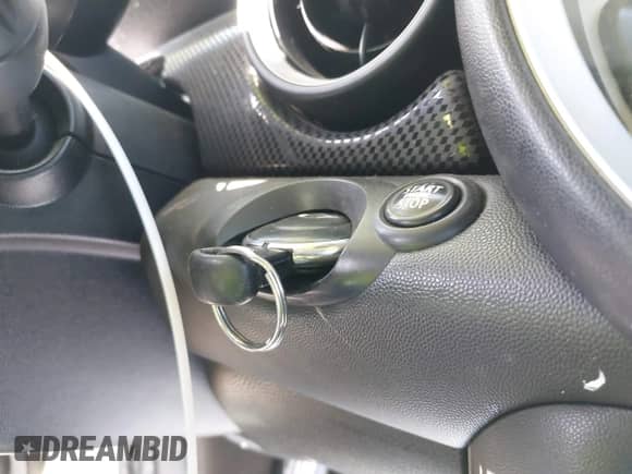 2013 MINI Hardtop S с VIN WMWSV3C50DT389890, выставлен на аукционе IAAI как лот 43153997 с пробегом 132 527 миль миль и . История ставок и продаж доступна на DreamBid. Изображение 11.