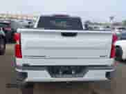 2024 Chevrolet Silverado 1500 RST z VIN 1GCPDEEK0RZ110808, wystawiony jako IAAI lot #42485588 z przebiegiem 34 652 mil mil oraz . Historia ofert i sprzedaży dostępna na DreamBid. Obrazek 16.