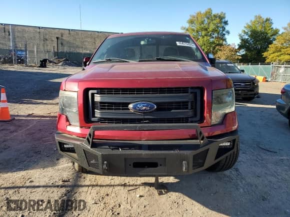 2013 Ford F-150 XL z VIN 1FTFX1ET8DFA65664, wystawiony jako Copart lot #86825425 z przebiegiem 141 356 mil mil oraz Czysty tytuł • Clean title. Historia ofert i sprzedaży dostępna na DreamBid. Obrazek 5.