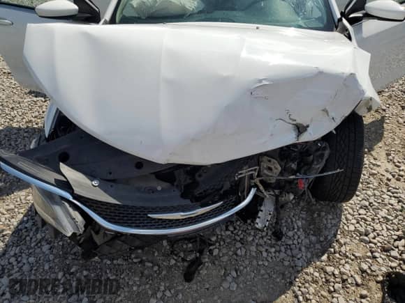 2016 Chrysler 200 Touring with VIN 1C3CCCFB2GN183076, listed as a Copart auction lot 68289665 with 156,697 mi miles and Salvage title. Bid and sale history available at DreamBid. Image 11.
