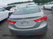 2012 Hyundai Elantra Limited z VIN KMHDH4AE5CU356934, wystawiony jako IAAI lot #40356500 z przebiegiem 146 989 mil mil oraz . Historia ofert i sprzedaży dostępna na DreamBid. Obrazek 16.
