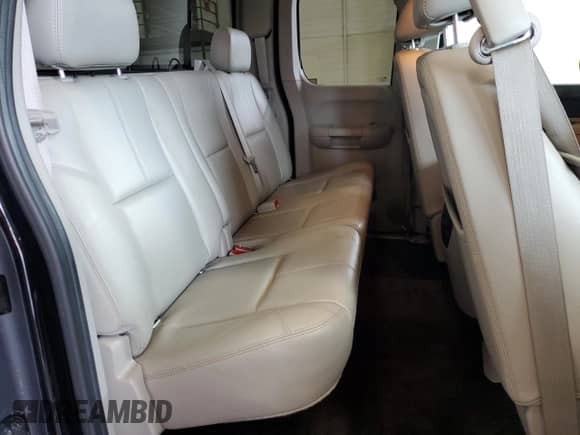 2011 Chevrolet Silverado 1500 LT with VIN 1GCRKSE37BZ139654, listed as a Copart auction lot 65856975 with 214,700 mi miles and Salvage title. Bid and sale history available at DreamBid. Image 10.