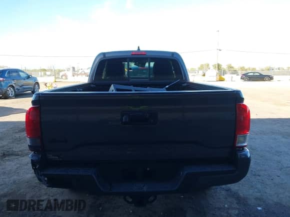 2021 Toyota Tacoma SR with VIN 3TYSZ5AN5MT036618, listed as a IAAI auction lot 41549574 with 52,177 mi miles and . Bid and sale history available at DreamBid. Image 17.