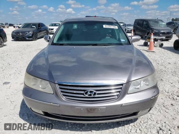 2007 Hyundai Azera SE with VIN KMHFC46F07A213549, listed as a Copart auction lot 81397785 with 203,460 mi miles and Salvage title. Bid and sale history available at DreamBid. Image 5.