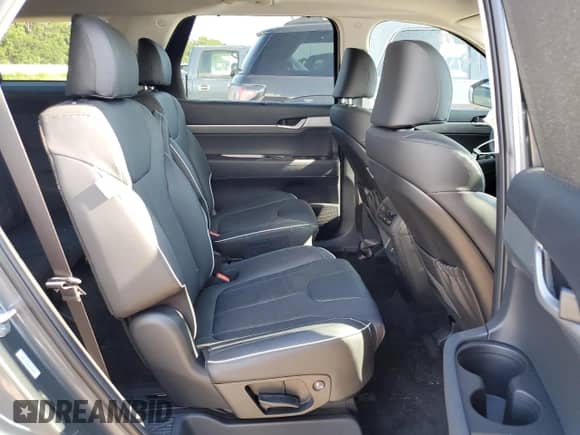 2025 Hyundai Palisade XRT с VIN KM8R34GE3SU946642, выставлен на аукционе Copart как лот 68621375 с пробегом 828 миль миль и На запчасти • Non repairable. История ставок и продаж доступна на DreamBid. Изображение 11.