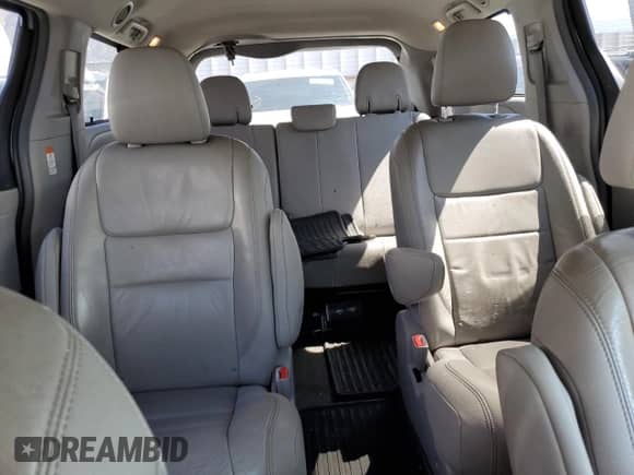 2016 Toyota Sienna Limited Premium with VIN 5TDDK3DC9GS142940, listed as a Copart auction lot 67657195 with 117,220 mi miles and Salvage title. Bid and sale history available at DreamBid. Image 10.