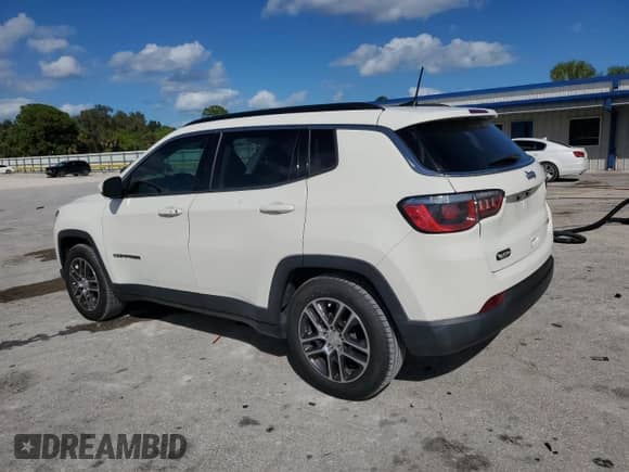 2019 Jeep Compass Altitude with VIN 3C4NJCBB6KT679538, listed as a Copart auction lot 86780275 with 51,477 mi miles and Non repairable. Bid and sale history available at DreamBid. Image 2.