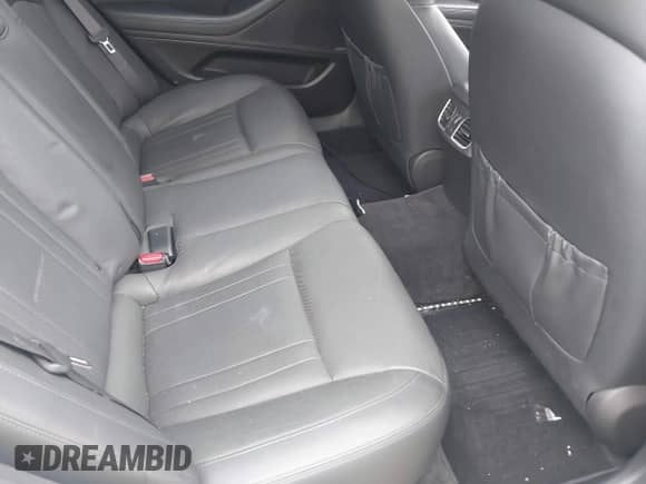 2015 Hyundai Genesis 3.8L с VIN KMHGN4JE8FU065595, выставлен на аукционе IAAI как лот 42716208 с пробегом 179 867 миль миль и . История ставок и продаж доступна на DreamBid. Изображение 8.