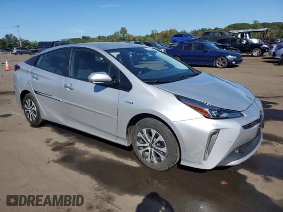 2019 Toyota Prius LE с VIN JTDL9RFU2K3001492, выставлен на аукционе Copart как лот 80682065 с пробегом 129 456 миль миль и Списание • Salvage title. История ставок и продаж доступна на DreamBid. Изображение 4.