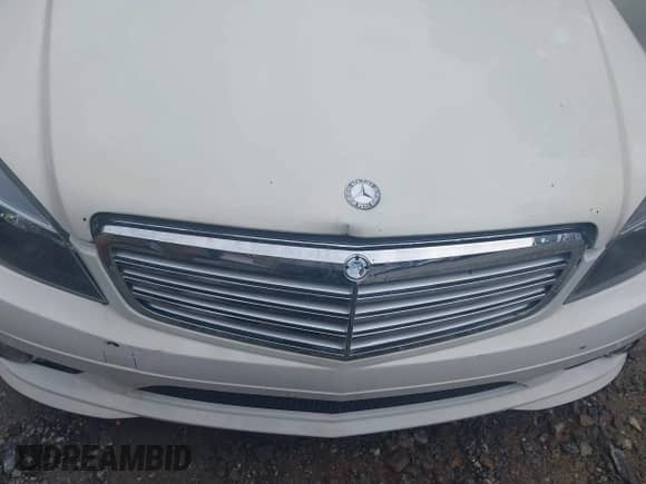2010 Mercedes-Benz C 300 Sport с VIN WDDGF8BB0AR093597, выставлен на аукционе IAAI как лот 42876595 с пробегом 135 354 миль миль и . История ставок и продаж доступна на DreamBid. Изображение 6.