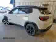2018 Jeep Compass Latitude с VIN 3C4NJCBBXJT240907, выставлен на аукционе Copart как лот 80913755 с пробегом 69 791 миль миль и Списание • Salvage title. История ставок и продаж доступна на DreamBid. Изображение 2.