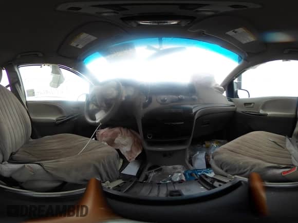 2011 Toyota Sienna LE z VIN 5TDKK3DC4BS145664, wystawiony jako IAAI lot #43001214 z przebiegiem Nie podano mil oraz . Historia ofert i sprzedaży dostępna na DreamBid. Obrazek 23.