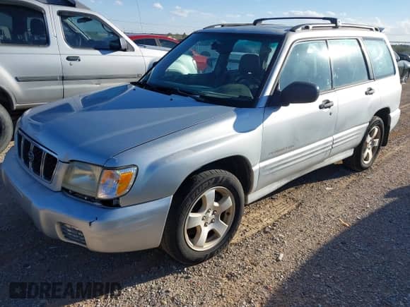 2002 Subaru Forester S with VIN JF1SF65622H751229, listed as a IAAI auction lot 43487289 with 182,999 mi miles and . Bid and sale history available at DreamBid. Image 17.
