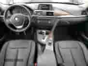 2015 BMW 3 Series 328i с VIN WBA3A5G53FNS89327, выставлен на аукционе Copart как лот 59706215 с пробегом 96 971 миль миль и Списание • Salvage title. История ставок и продаж доступна на DreamBid. Изображение 8.