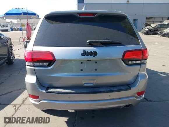 2017 Jeep Grand Cherokee Laredo with VIN 1C4RJEAG5HC708008, listed as a IAAI auction lot 43040422 with 125,949 mi miles and . Bid and sale history available at DreamBid. Image 17.