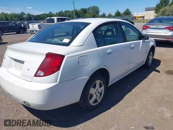 2006 Saturn ION with VIN 1G8AJ55F96Z184901, listed as a IAAI auction lot 42769643 with 189,192 mi miles and . Bid and sale history available at DreamBid. Image 4.